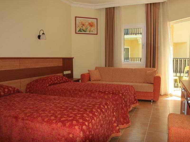 Mavruka Hotel 올루데니스 외부 사진