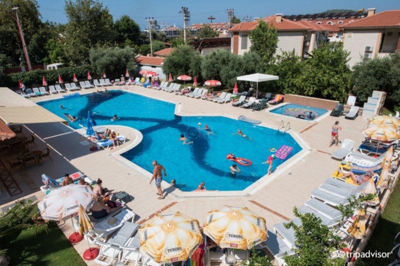 Mavruka Hotel 올루데니스 외부 사진