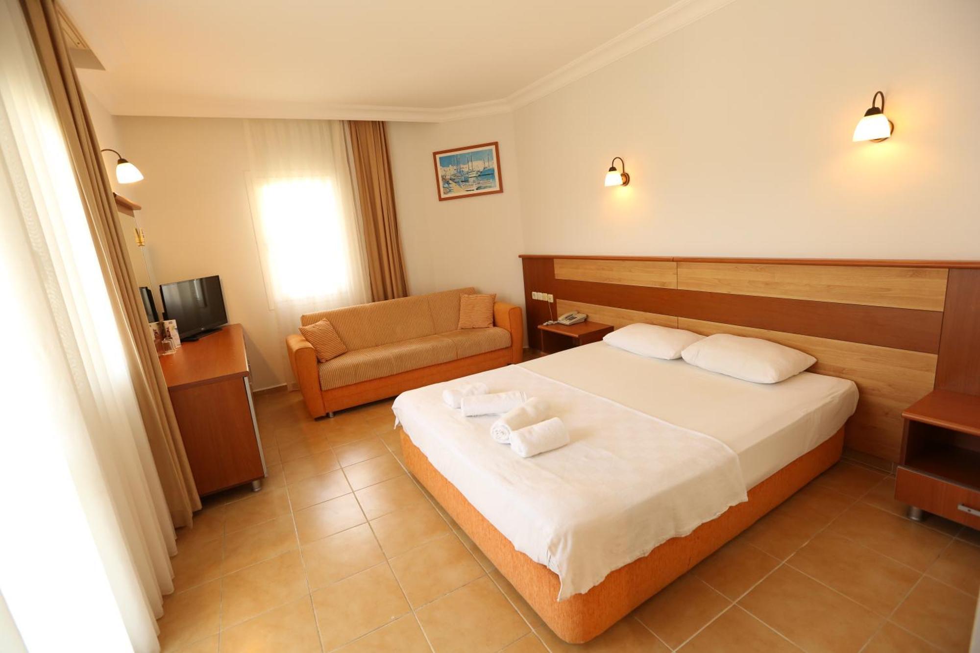 Mavruka Hotel 올루데니스 외부 사진