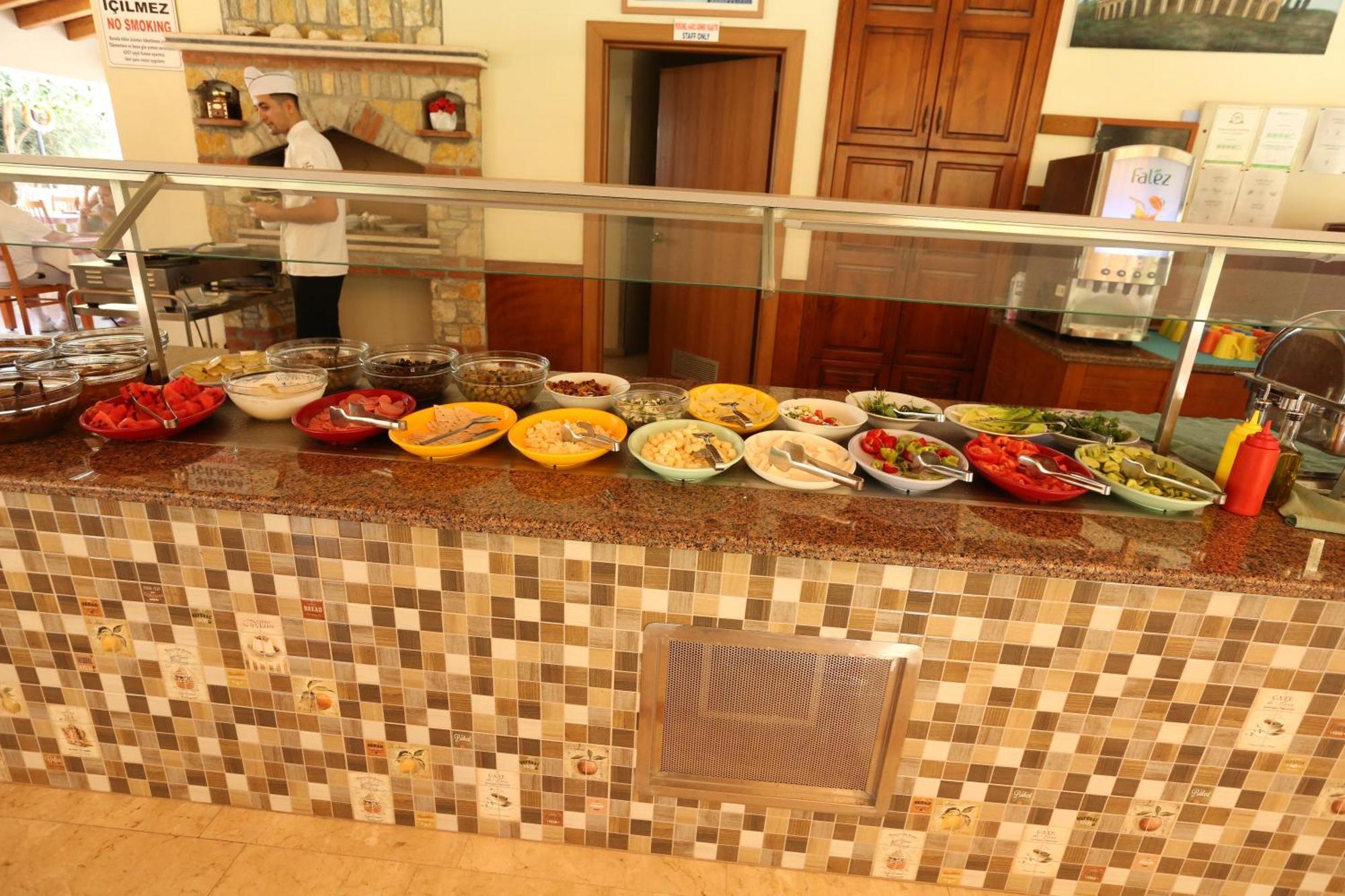 Mavruka Hotel 올루데니스 외부 사진