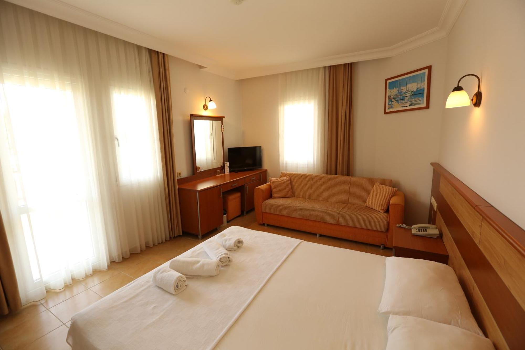 Mavruka Hotel 올루데니스 외부 사진