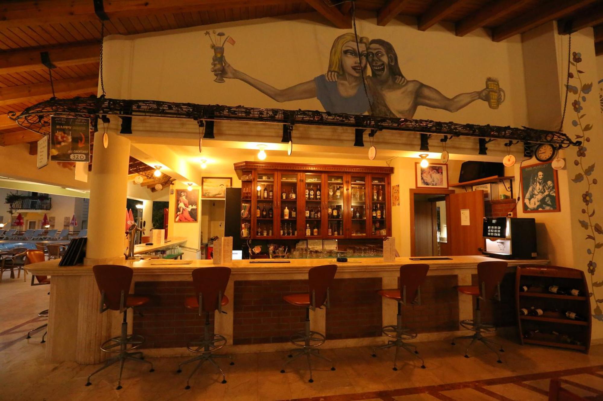 Mavruka Hotel 올루데니스 외부 사진